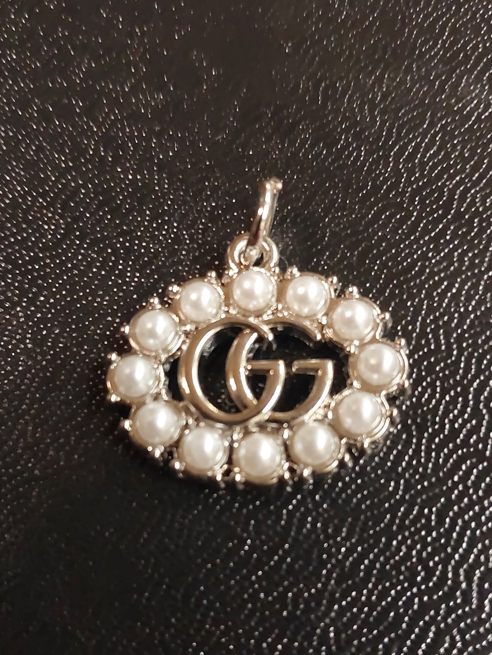 GG Silver Double-G Pearl Frame Charm Pendant
